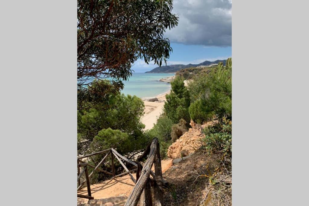 Accogliente Casetta A Calaverde, Pula. Dış mekan fotoğraf